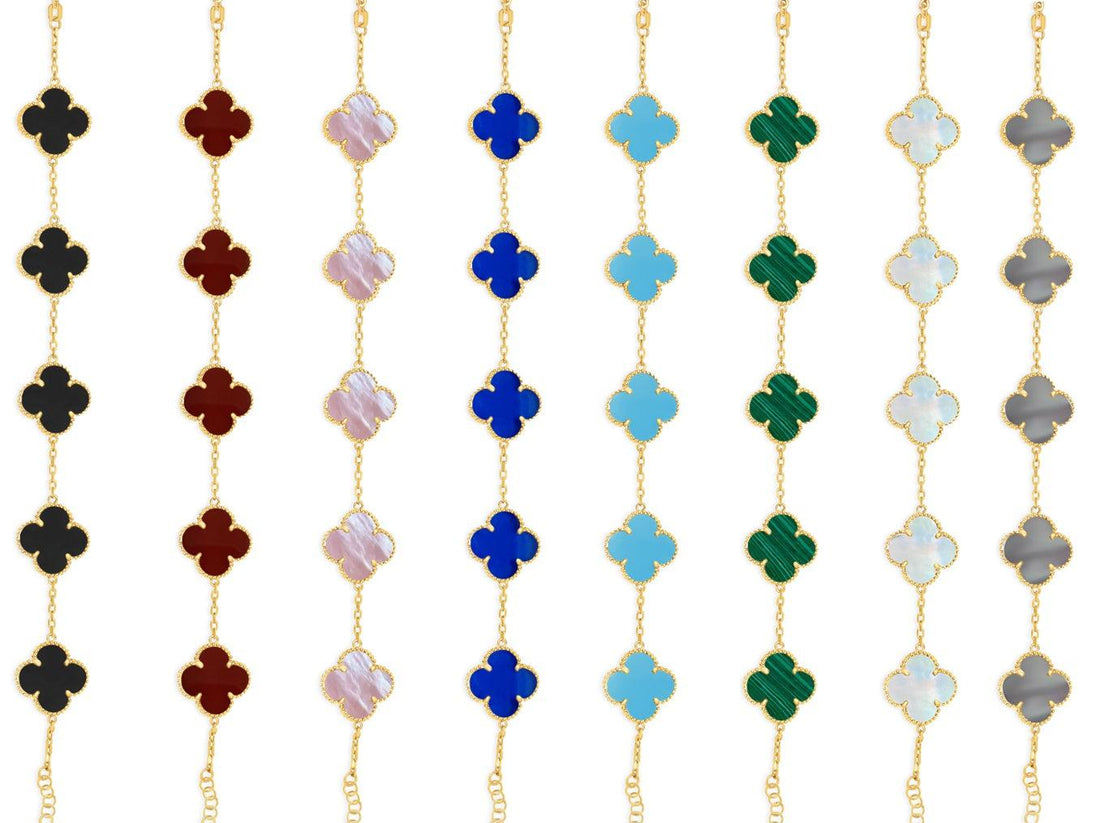 The Holiday Custom Clover Bracelet: A Perfect Gift for Your Loved Ones