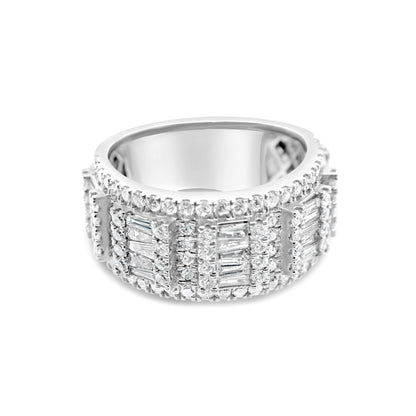 Gold Round and Baguette Diamond Ring | 14K | 2.93 CTW